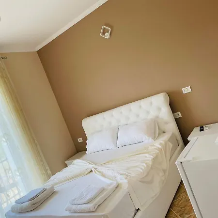 Hotel Fama 3* Durres