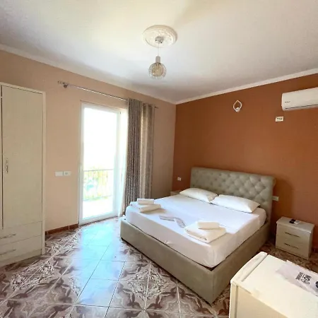 Hotel FAMA Hotel 3*